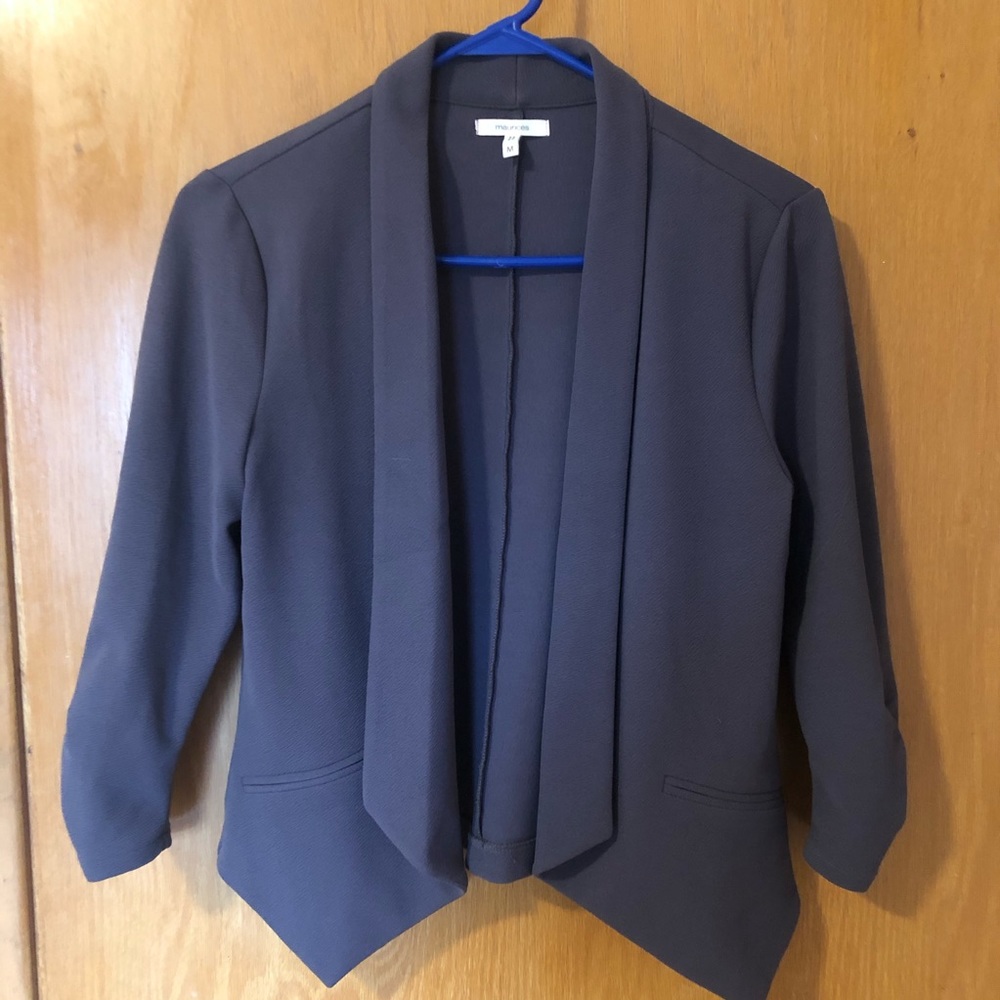 Grey blazer